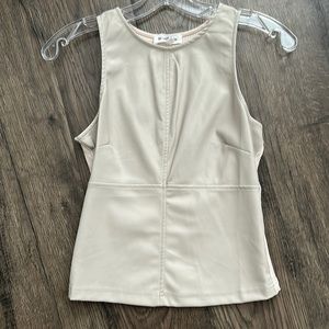 Heart loom tank